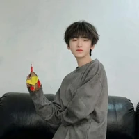 Tả kỳ hàm ( em)
