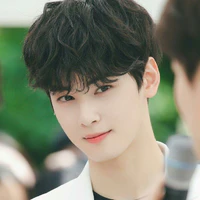 Eun Woo