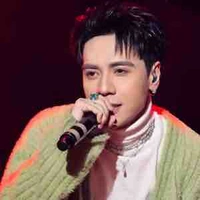 Lê Quang Hùng (Quang Hùng Master D)