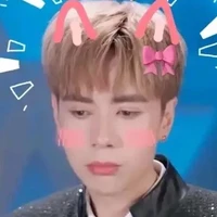 quang hùng