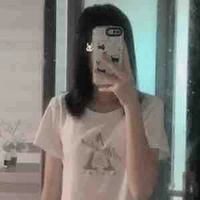 Tác giả nhạt nhẽo 