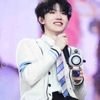 Suxinhao<anh>
