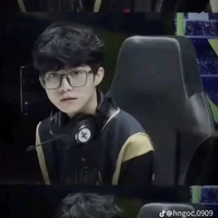 All top -ai tự trừ