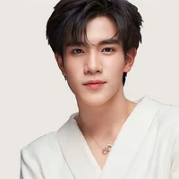 Nattawat Jirochtikul ( cậu )