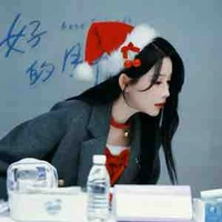 Châu Thi Vũ—Nàng