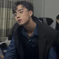 Đỗ Hải Đăng ( Hải Đăng Doo ) / y /