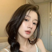 Lê Thúy Hằng