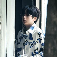 Nhiếp Vĩ Thần -anh