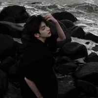 Du Thiên Bảo Long