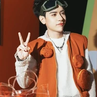 Lê quang hùng