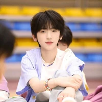 Tả Kì Hàm