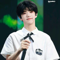Trương Hàm Thụy
