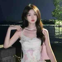 Lạc Di Di 