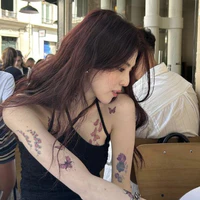 Bạch Liễu Hy - Harley Q
