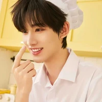 Đinh Trình Hâm (25 tuổi)