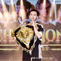 Phạm Vũ Hoài Nam/Red/Rin/SGP Red