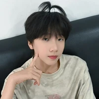 Nhiếp Vĩ Thần_Cậu