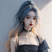 Hồng Anh( bạn cô)