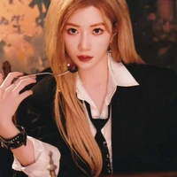 Trịnh Đan Ny(cô)