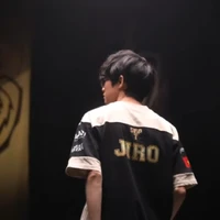 Nguyễn Quốc Hận-Ngọc Quý