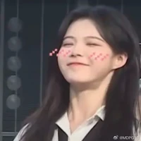 Tác giả thích ngược không thích ngọt☺🫰