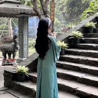 Văn Tuệ Anh ( egai song sinh  H.Anh )