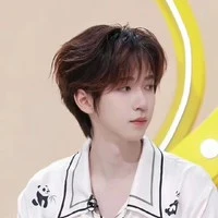 hạ tuấn lâm