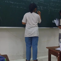 Đĩ Trâm