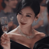 Kim So Yeon(mẹ Hắn)