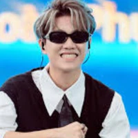 Hoàng Đức Duy(captain)