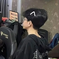 Còn lâu ms cướp đc khoa của tao