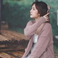 Ployshompoo Supasap ( Jan )
