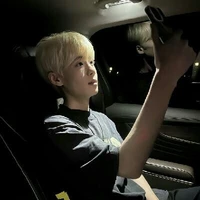 lưu giai lương // bot 9 //