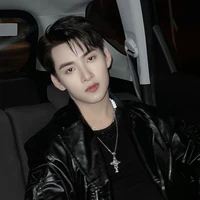 Hùng Huỳnh