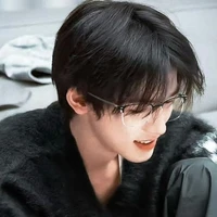 Tống Á Hiên