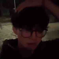 Ngọc Quý / Quốc Hận