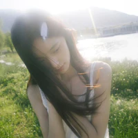 Bảo Ly (con ĐT)