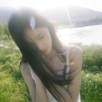 Bảo Ly (con ĐT)