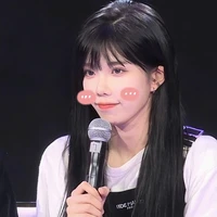 Tác giả mê gái 🙂