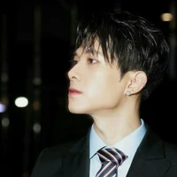 anh tú
