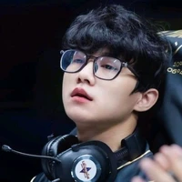 Nguyễn Quốc Hận•Ngọc Quý•Sgp Jiro