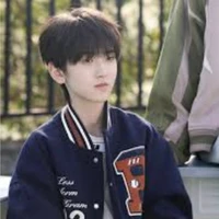 Tả Kì Hàm " bạn của Minh "