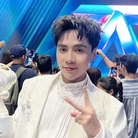 Quang Hùng