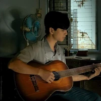 tùng tưng tửng (trần nghĩa)