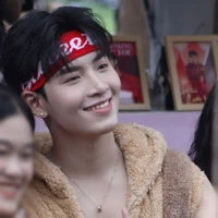 Hùng Huỳnh