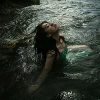Nhật Linh
