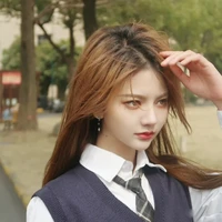 Hách Tịnh Di