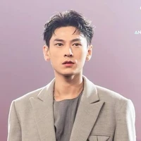 Phạm Lưu Tuấn Tài •Isaac