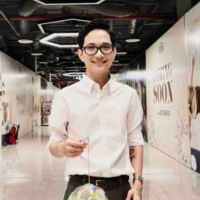 Thầy Huỳnh Trung Hiếu