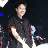 Lê Quang Hùng 